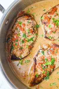 Grilled Chicken Breast w/ Roasted Bell Pepper Sauce, Mashed Potatoes and Asparagus